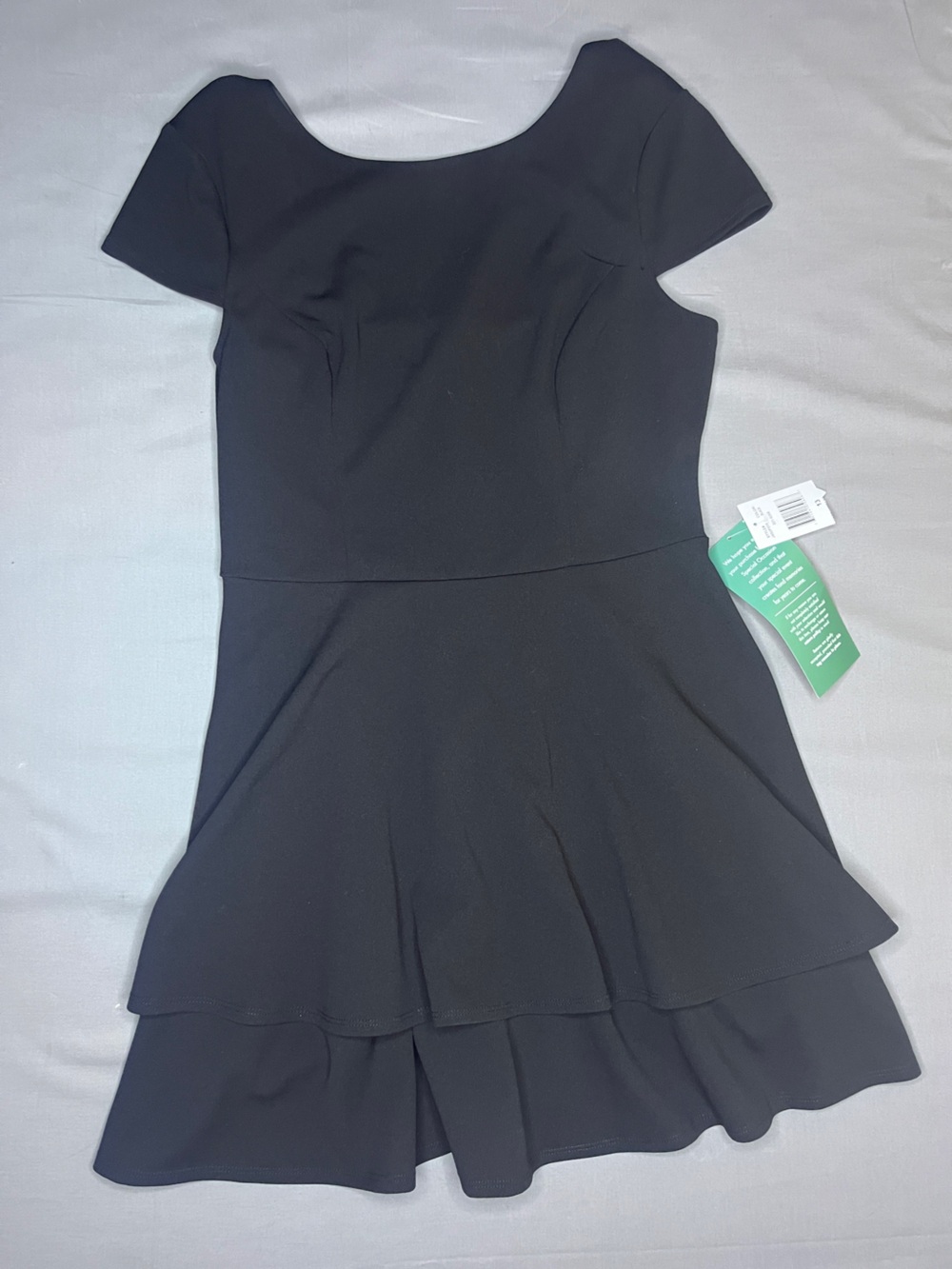 B. Smart Black Short Sleeve Tiered Midi Dress